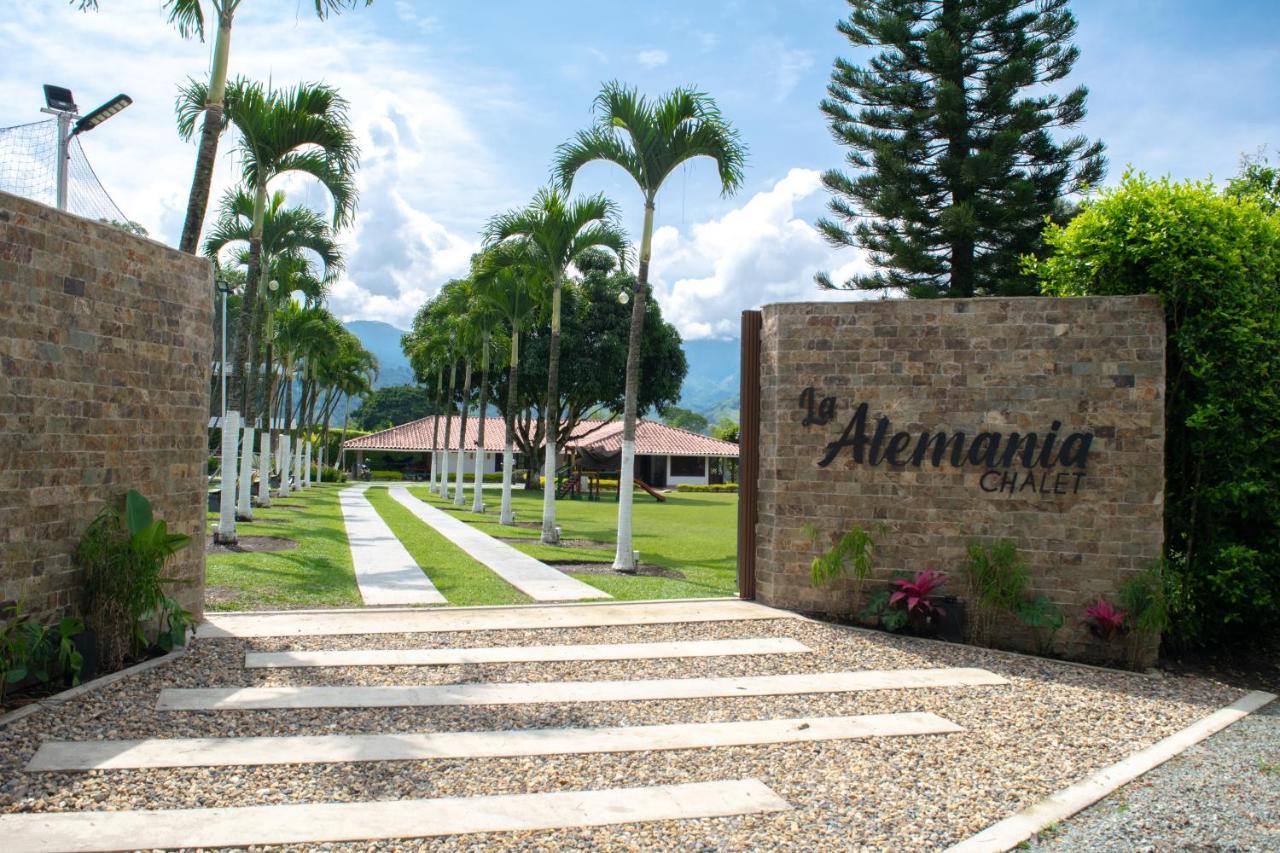 Chalet La Alemania Calarcá Zewnętrze zdjęcie